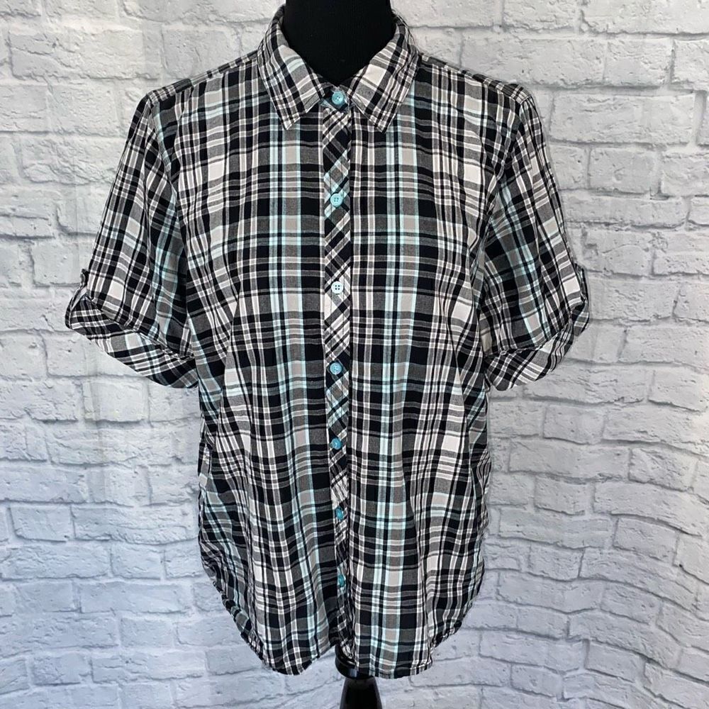 Basic editions 100% cotton XL women button down plaid top
